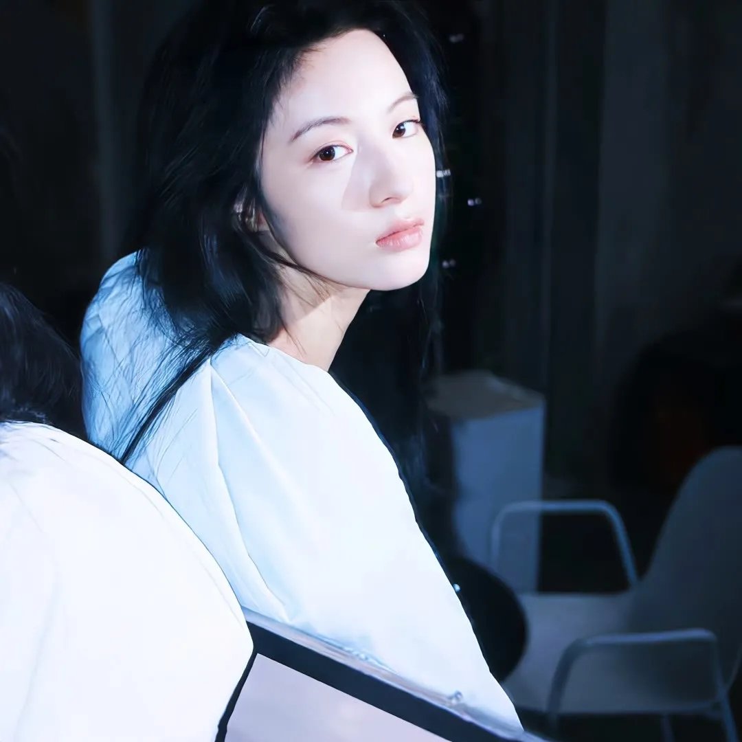巴黎夜未眠